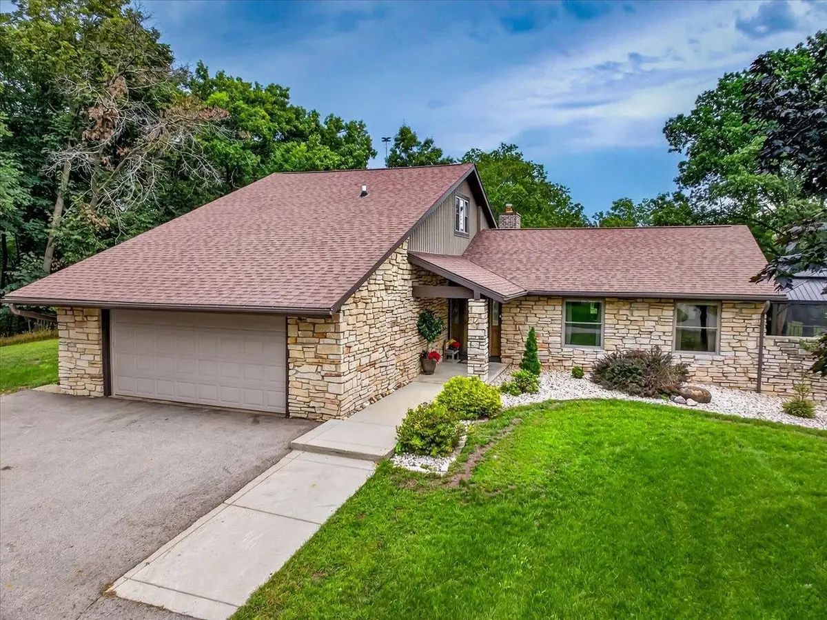 2670 N Britt Road, Janesville, WI 53548 - #1