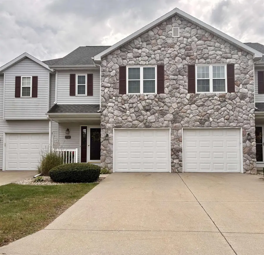 3075 Wyndham Drive, Sun Prairie, WI 53590 - #3