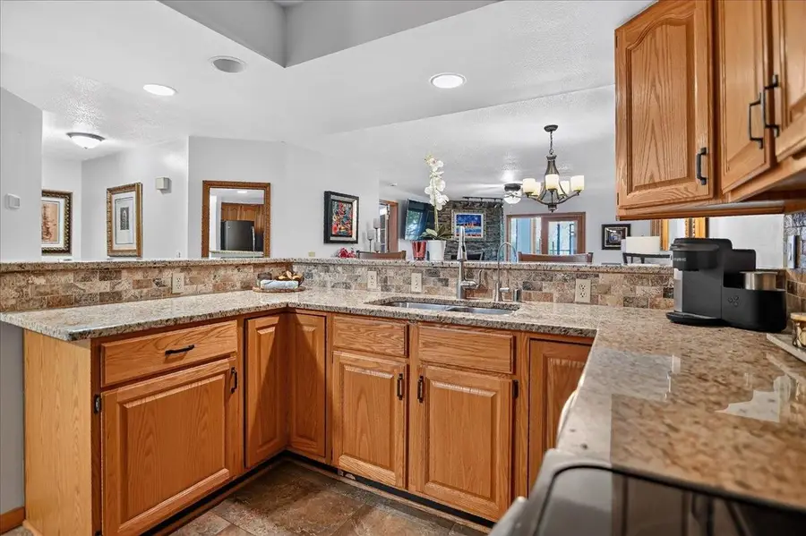 5387 Mariners Cove Drive #312, Madison, WI 53704 - #3