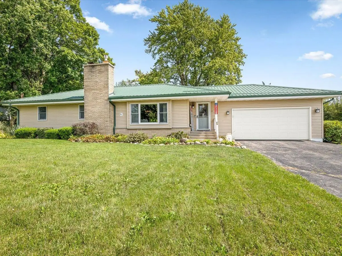 357 N Gilbert Street, Footville, WI 53537 - #1