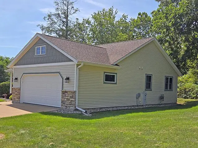 310 Waite Lane, Platteville, WI 53818 - #2