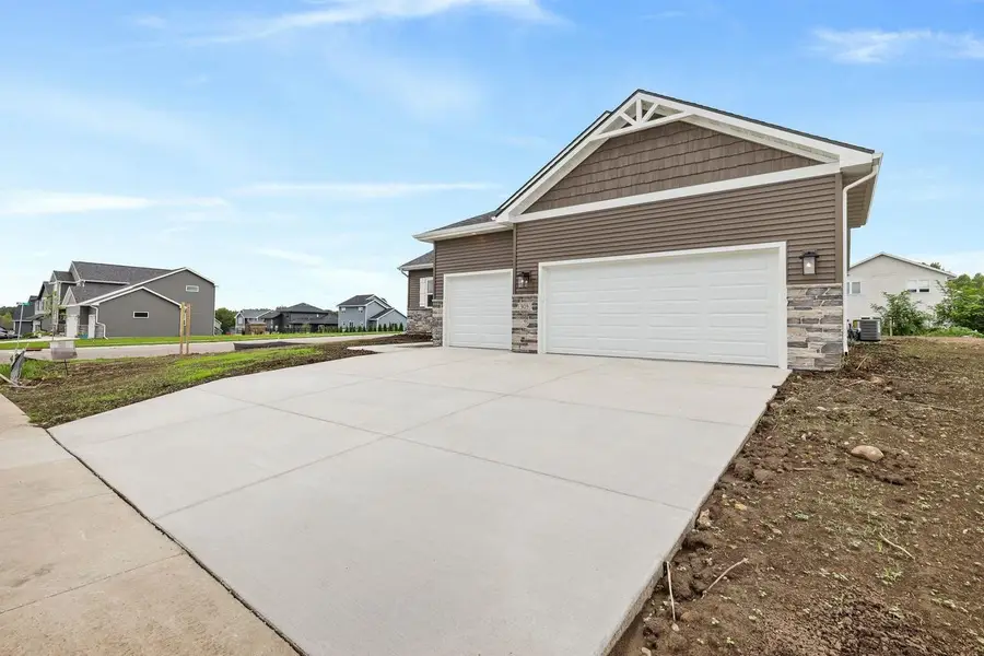211 Michelle Lane, Cottage Grove, WI 53527 - #2