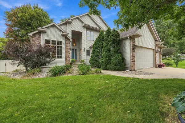 1299 St Patrick Way, Sun Prairie, WI 53590