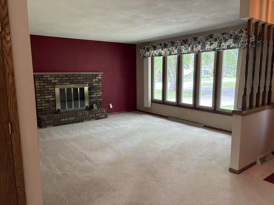439 Higgins Drive, Evansville, WI 53536 - #2