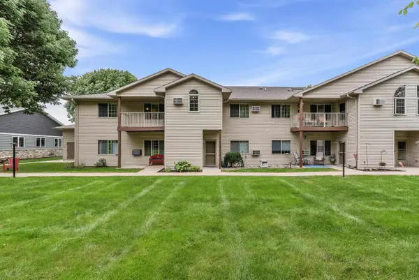 339 Starkweather Drive, Beaver Dam, WI 53916