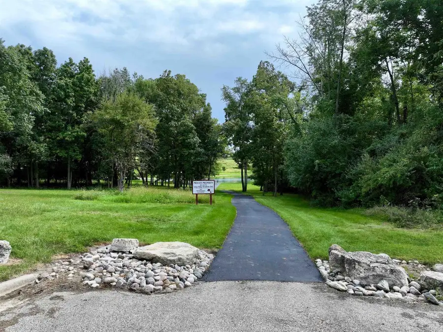 2621 Greenway Circle, Janesville, WI 53548 - #3