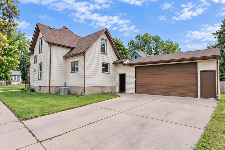 756 8th Street, Beloit, WI 53511 - #2