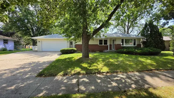 1213 Kellogg Avenue, Janesville, WI 53546