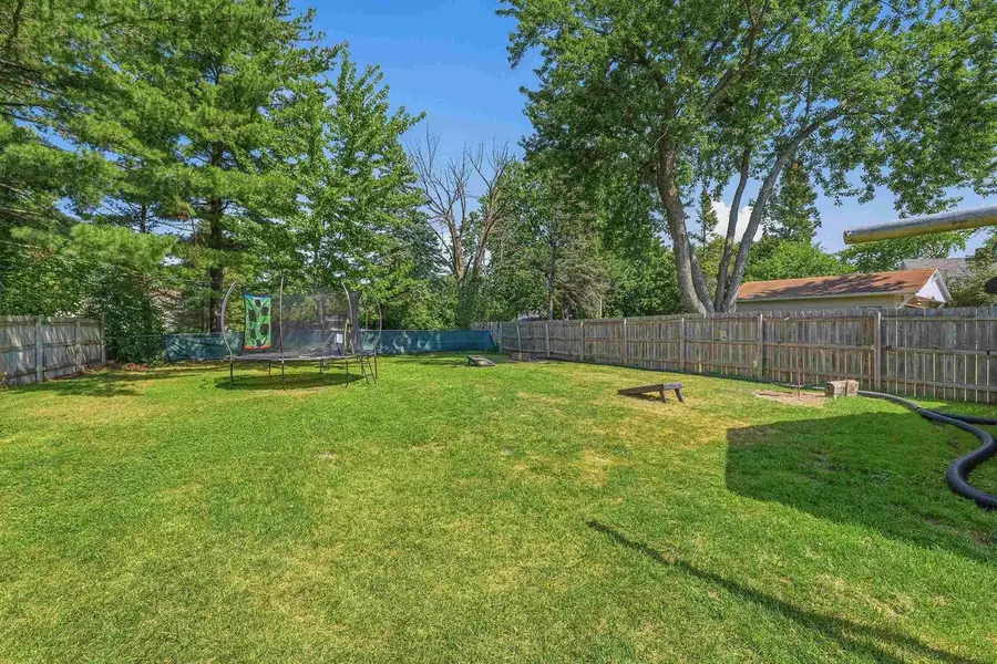 438 W Foster Street, Appleton, WI 54915 - #2
