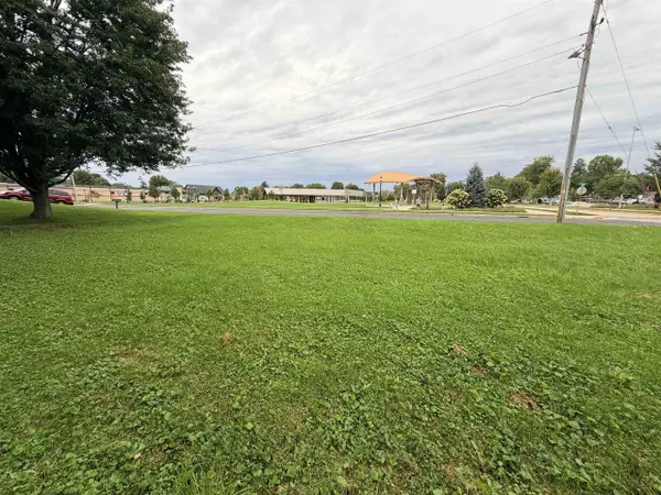 325 Jefferson Street, Deforest, WI 53532
