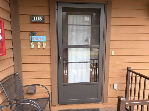 1103 River Road #105, Wisconsin Dells, WI 53965