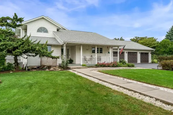 10413 N Harold Drive, Brooklyn, WI 53536