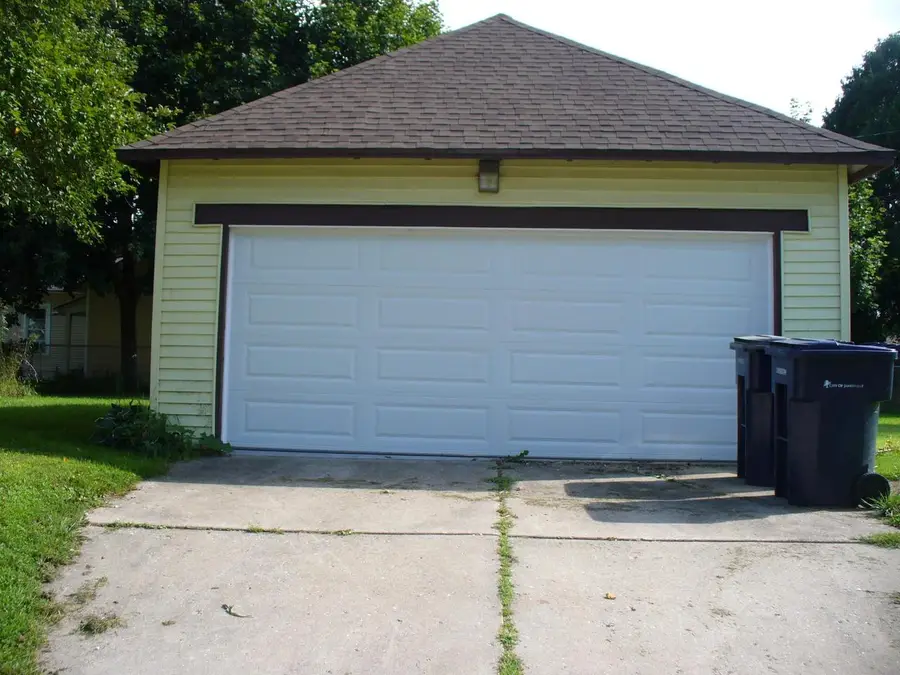 633 N Chatham Street, Janesville, WI 53548 - #2