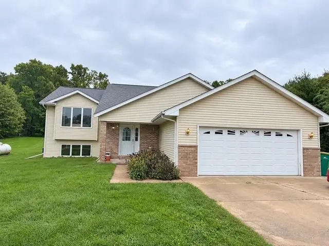W1270 Proverbs Pass, Albany, WI 53502 - #2