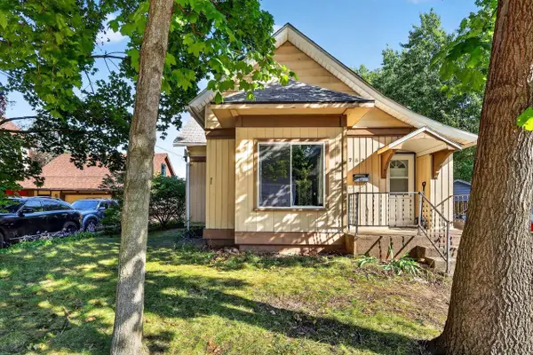737 W Grand Avenue, Beloit, WI 53511