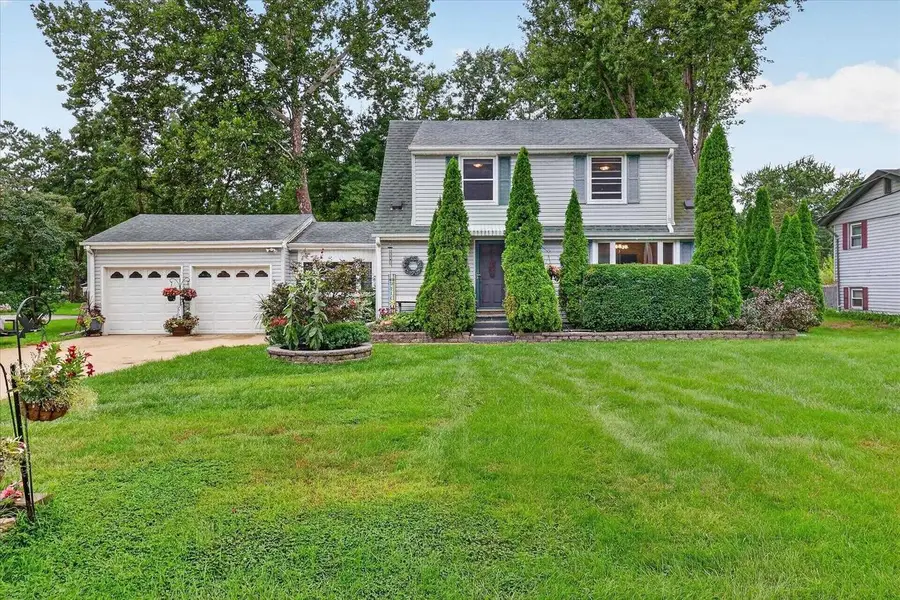 825 W Happy Hollow Road, Janesville, WI 53546 - #2
