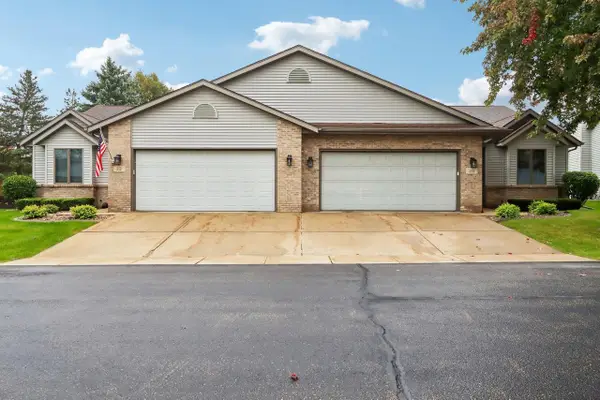 20 Village Homes Drive, Waunakee, WI 53597