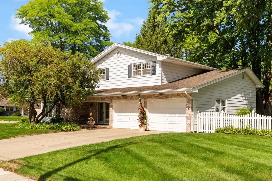 2105 Ruger Avenue, Janesville, WI 53545 - #2