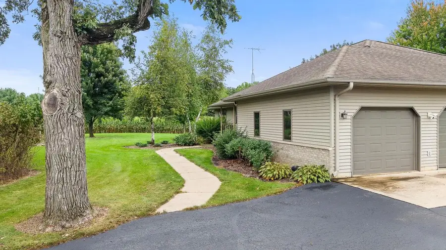W4347 Highway 16, Rio, WI 53960 - #3