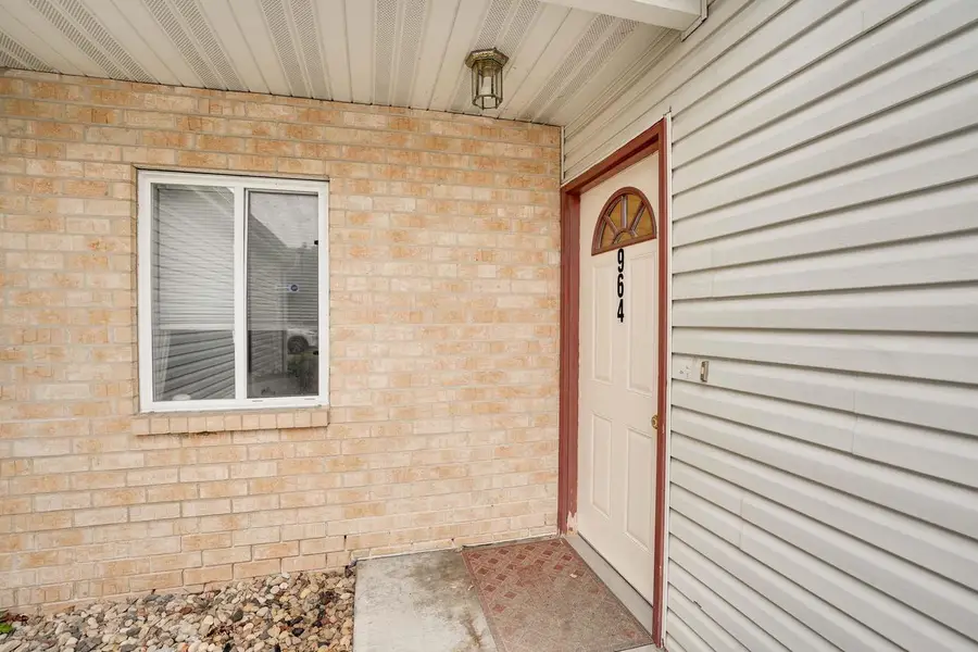 964 Rockefeller Lane, Madison, WI 53704 - #3