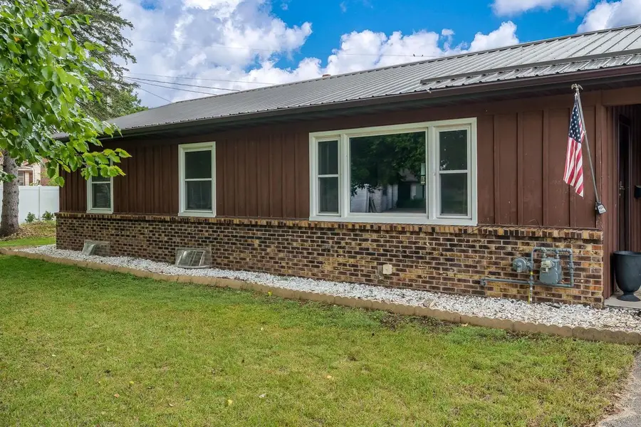 102 Bunn Drive, Rockton, IL 61072 - #3