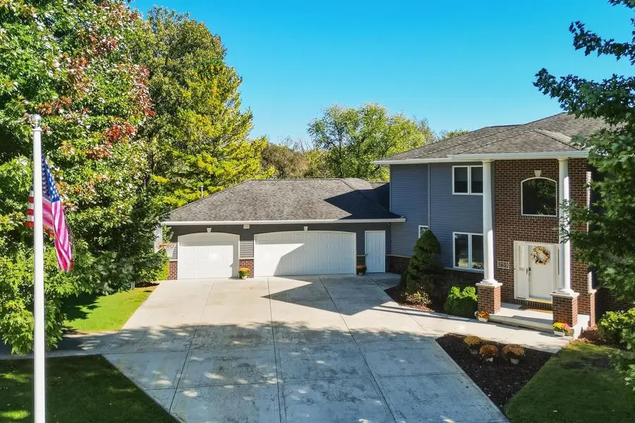 259 Willow Creek Road, Rosendale, WI 54974 - #3