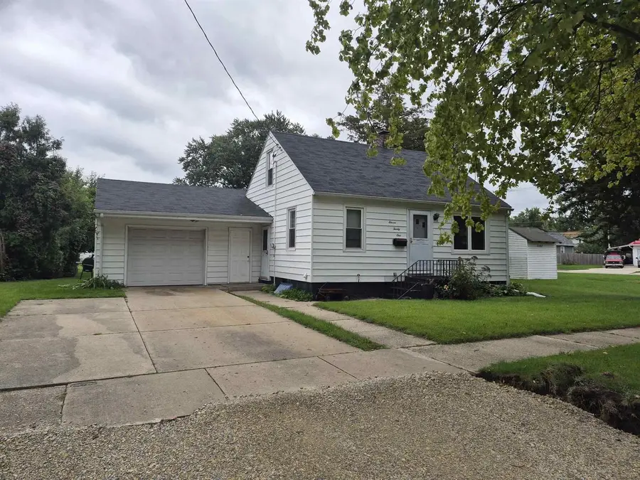 1121 Putnam Avenue, Janesville, WI 53546 - #2