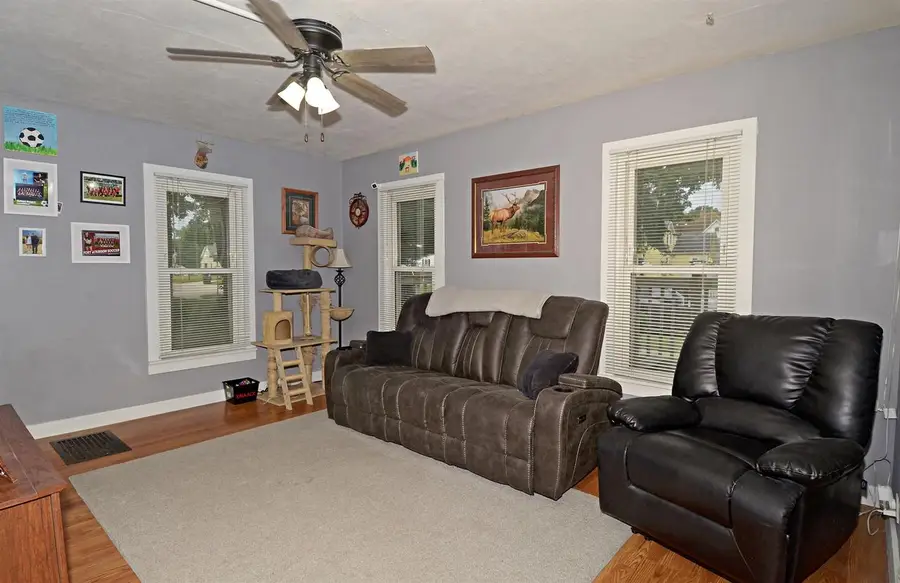 606 W Sherman Avenue, Fort Atkinson, WI 53538 - #3