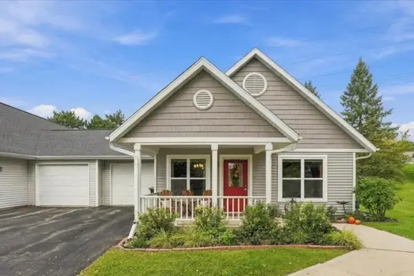 221 Larkspur Court, Sun Prairie, WI 53590