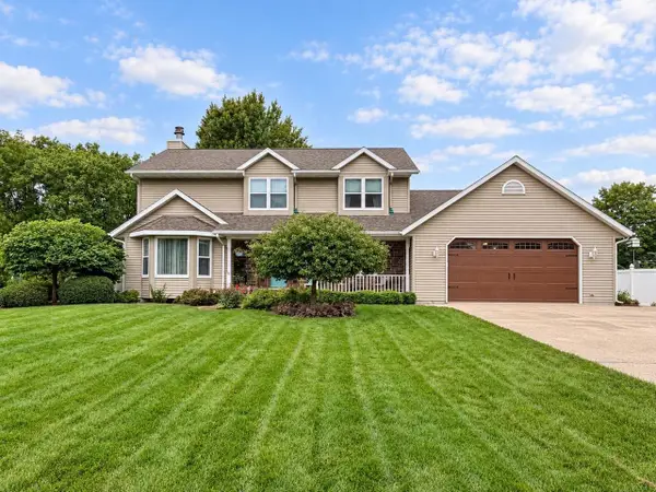 711 E Azalea Terrace, Beloit, WI 53511