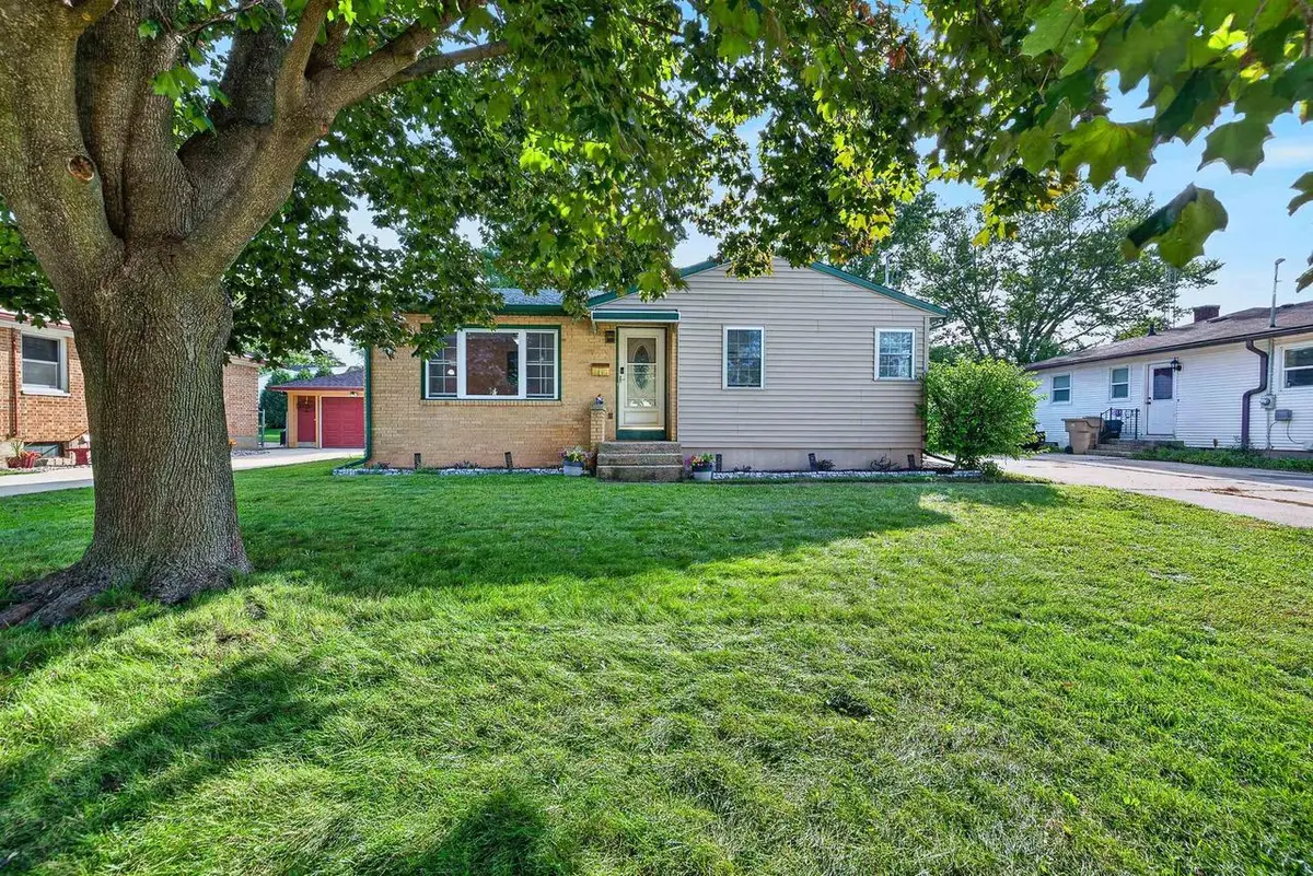 713 Powers Avenue, Madison, WI 53714 - #1