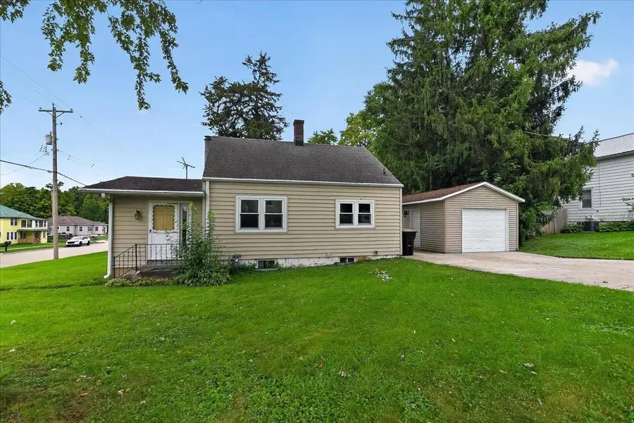 301 N Stevenson Street, Deforest, WI 53598 - #2