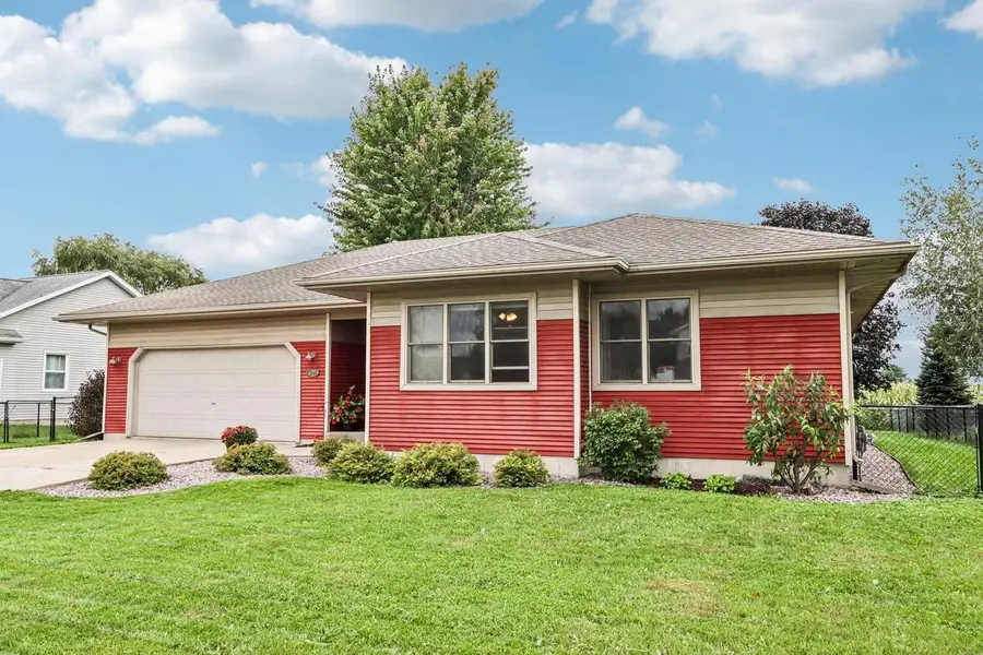 304 Fourth Street, Brooklyn, WI 53521 - #2