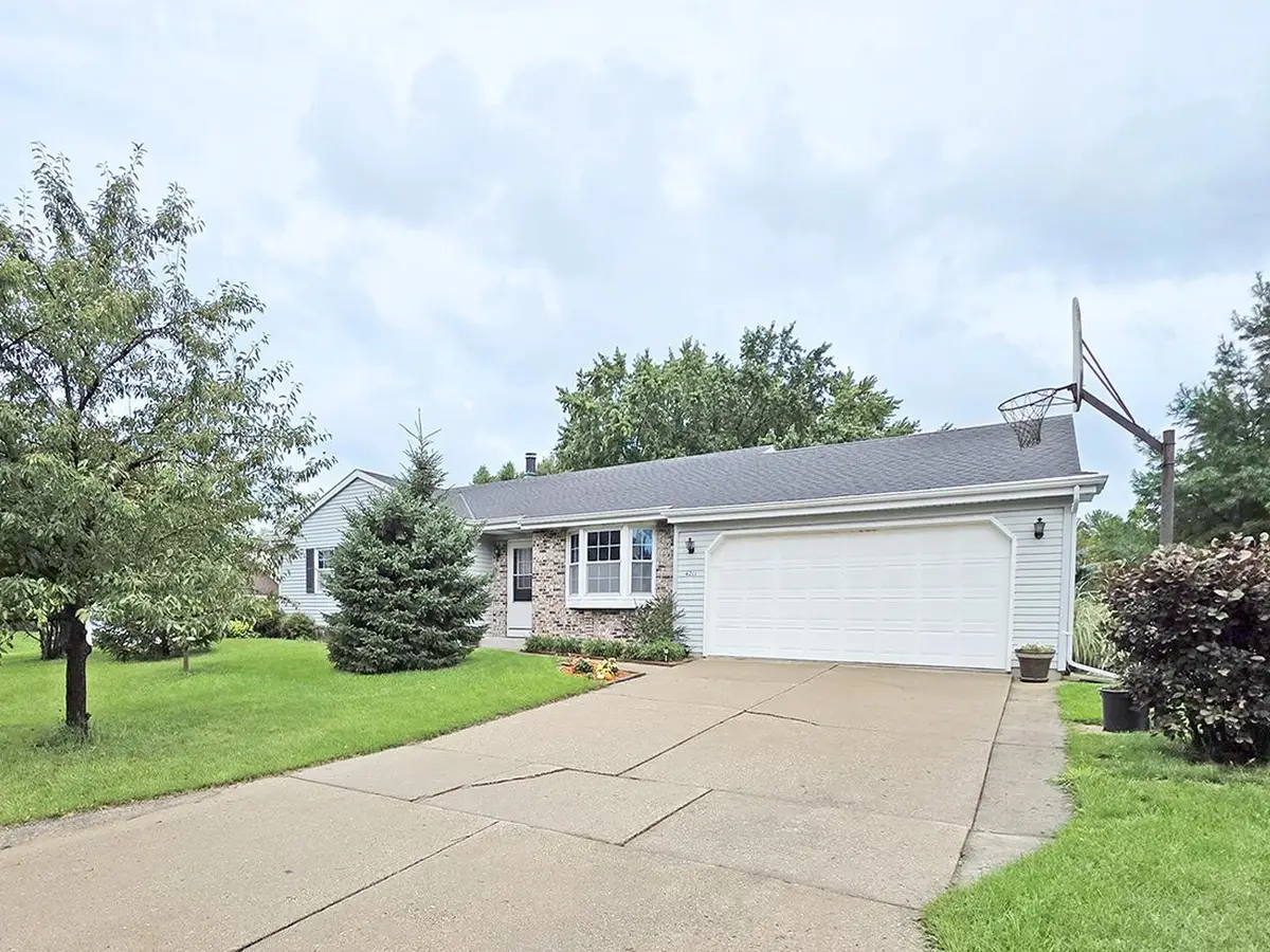 4211 Wilshire Lane, Janesville, WI 53546 - #1