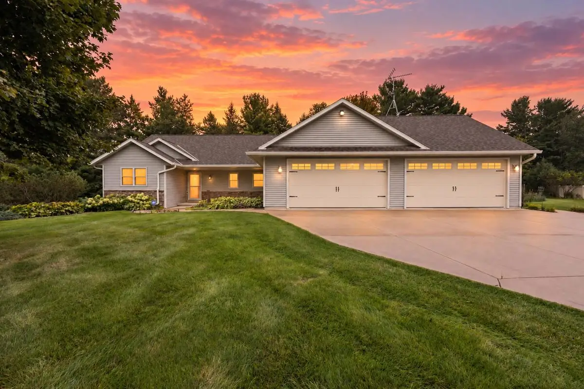 N8470 Lola Court, Beaver Dam, WI 53916 - #1