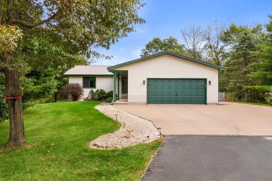 430 St Andrews Trail, Nekoosa, WI 54457 - #2