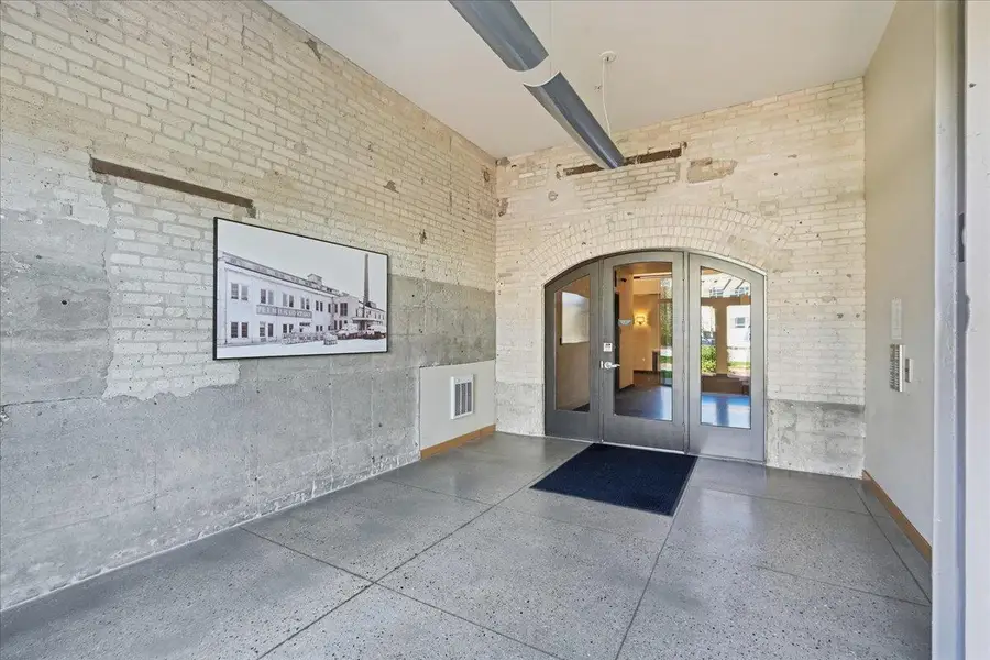 7777 Elmwood Avenue #208, Middleton, WI 53562 - #2
