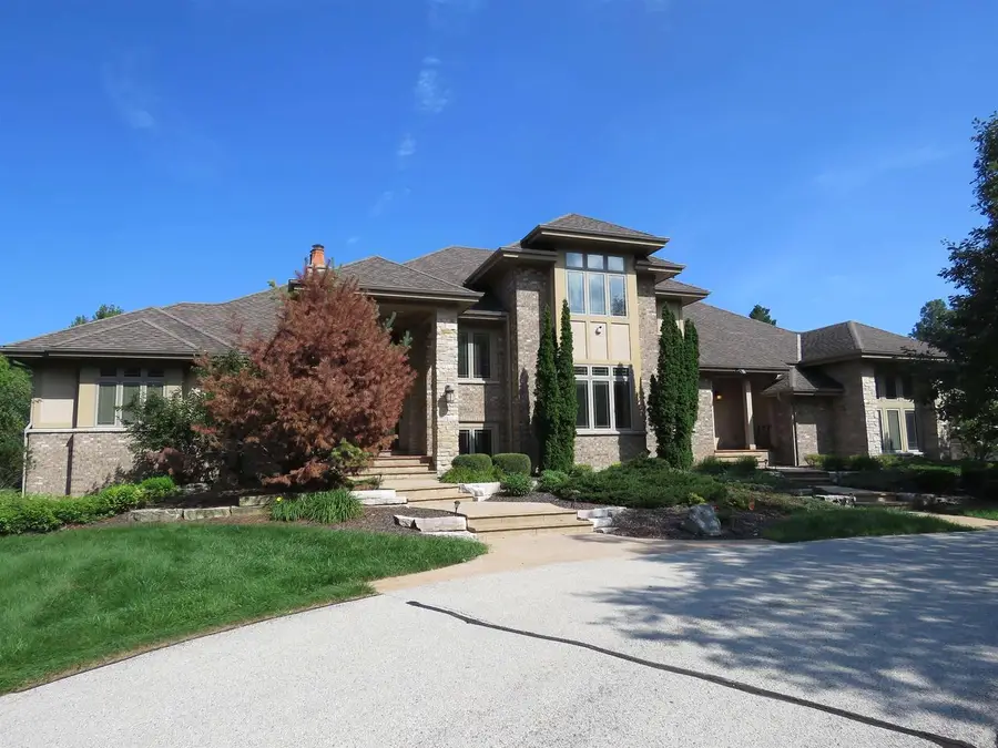 9090 N Range Line Road, River Hills, WI 53217 - #2