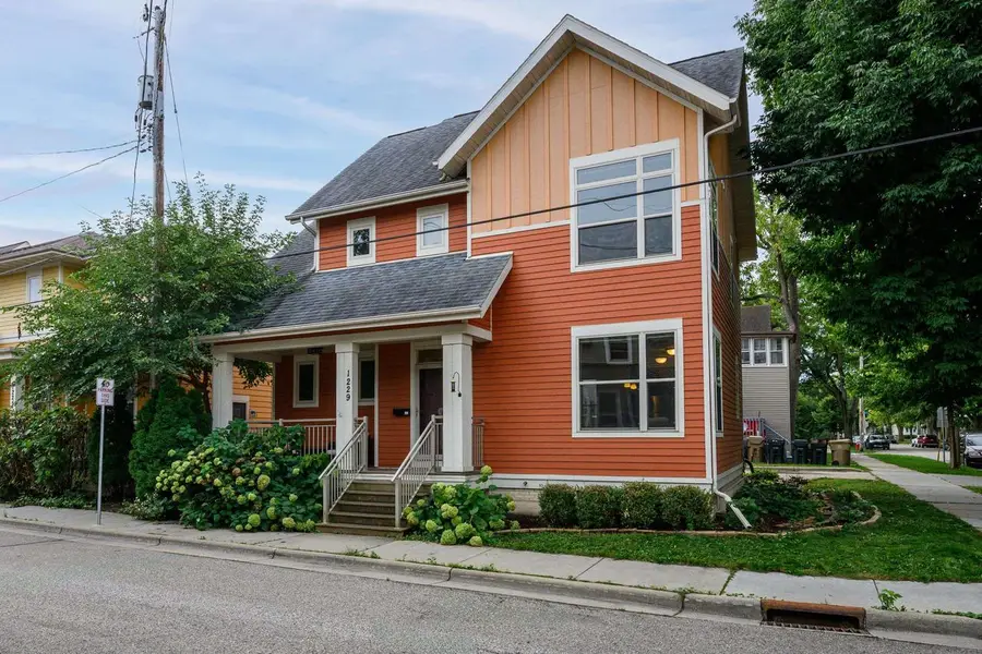 1229 St James Court, Madison, WI 53715 - #2
