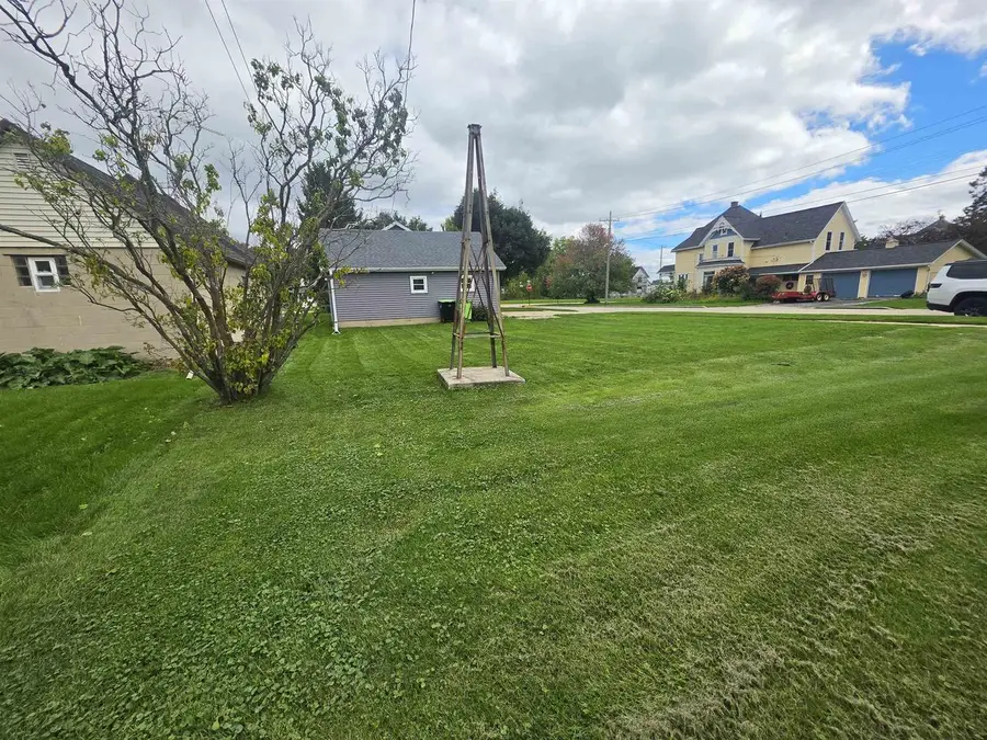 642 S Madison Street, Waupun, WI 53963 - #2