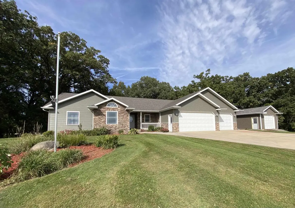 W10886 Westfox Road, Fox Lake, WI 53933 - #1