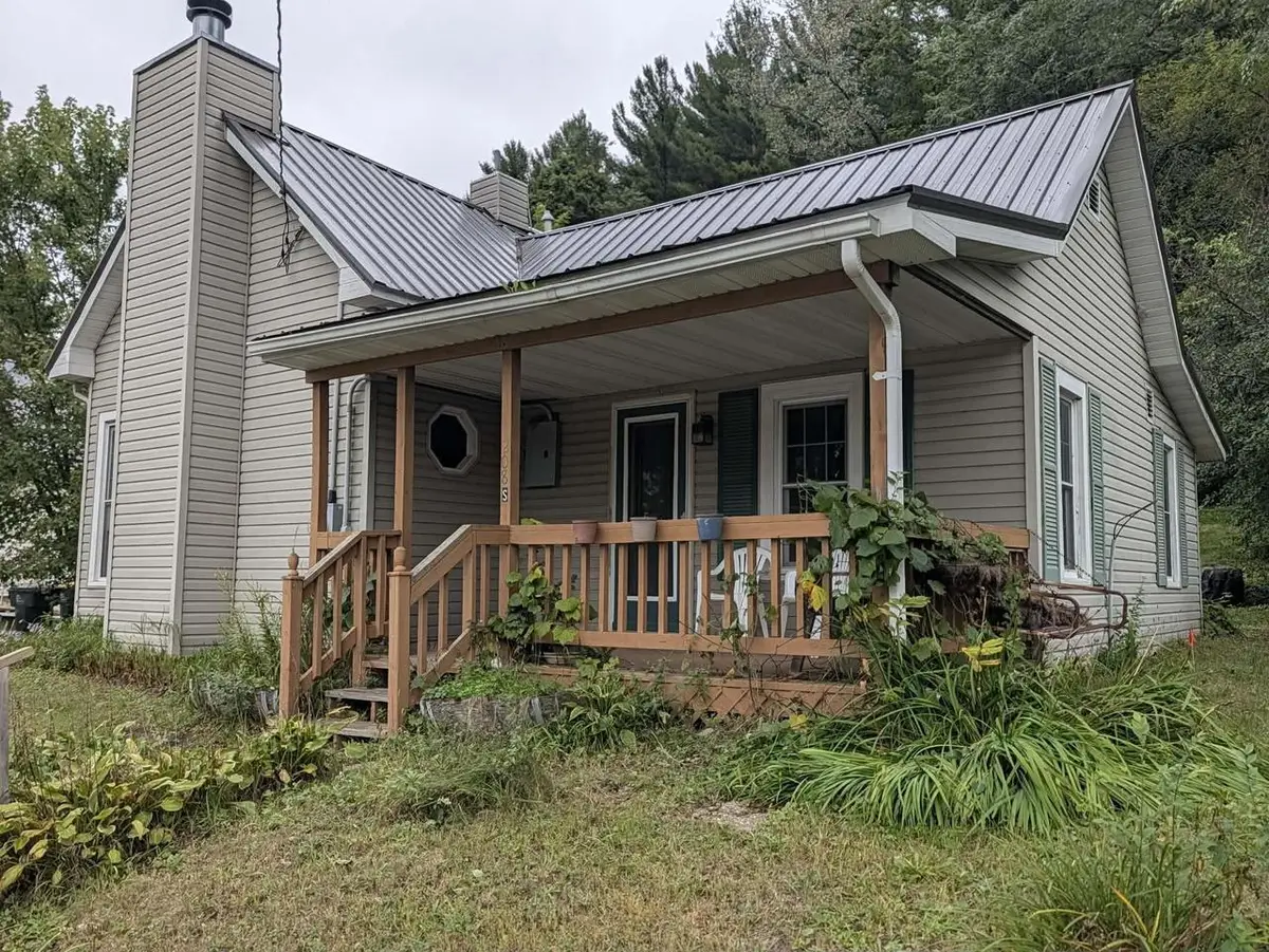 208 S Maiben Street, Readstown, WI 54652 - #1