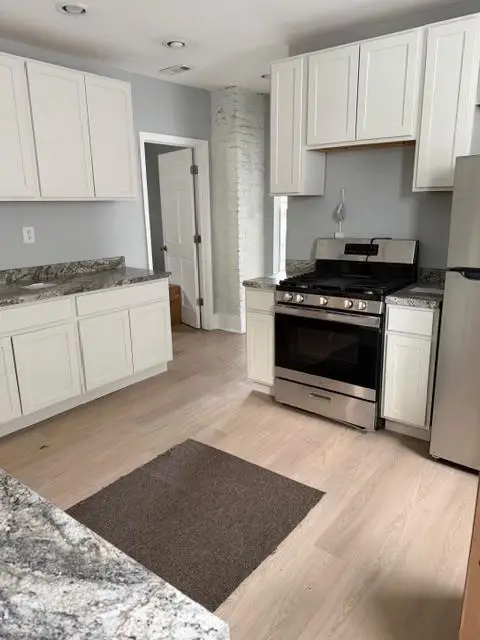 2929 S 9th Place, Milwaukee, WI 53215 - #2