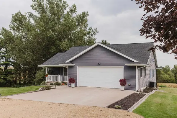 6214 Highway 61 & 35, Potosi, WI 53820