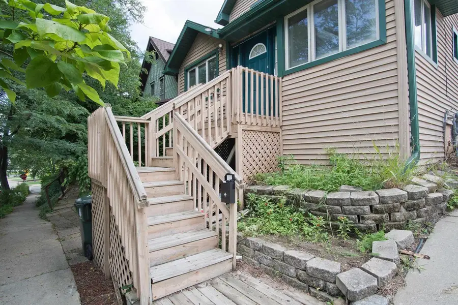 135/137 Division Street, Madison, WI 53704 - #2