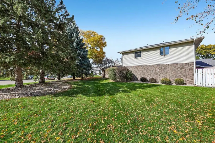 867 Henry Street, Waunakee, WI 53597 - #3