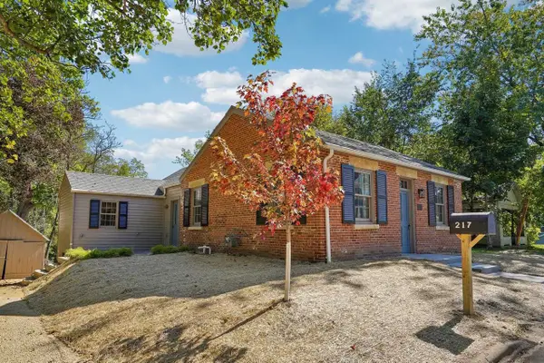 217 N Chestnut Street, Mineral Point, WI 53565