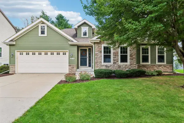 2676 Oak Knoll Drive, Fitchburg, WI 53711