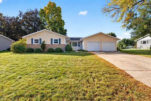 7017 Prairie Drive, Middleton, WI 53562