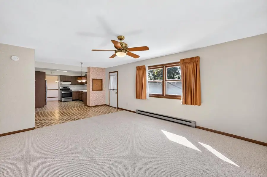 7017 Prairie Drive, Middleton, WI 53562 - #3